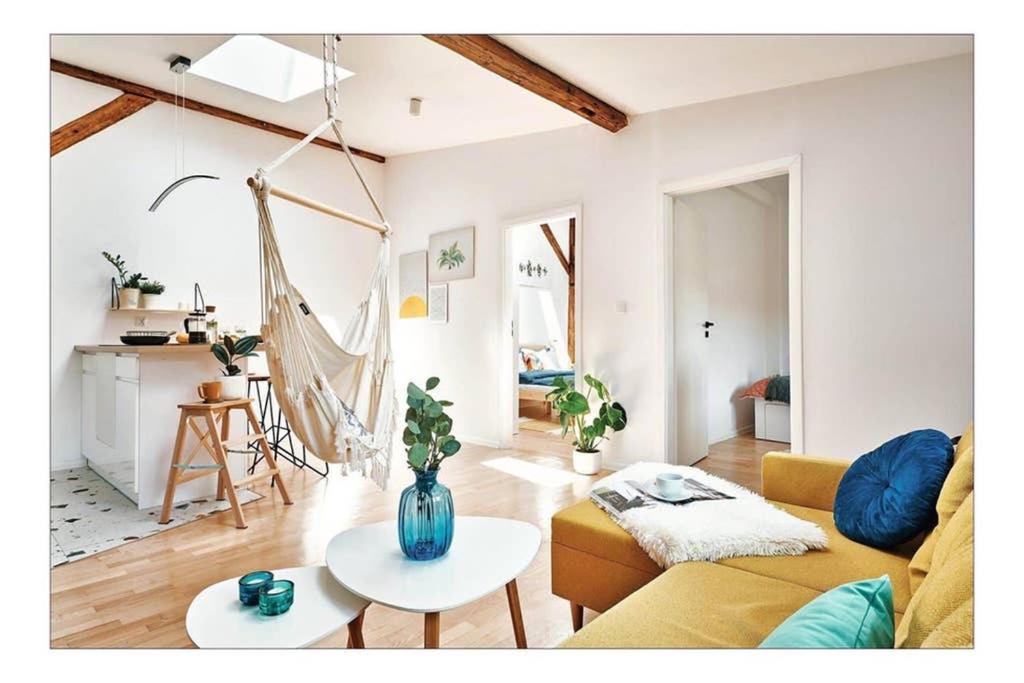 Sunny Apartment At The Heart Of Old Town Krasków Exterior foto
