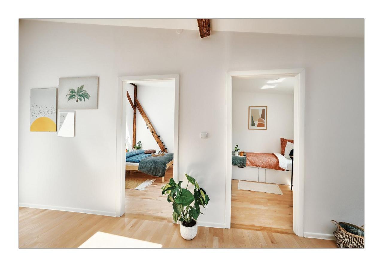 Sunny Apartment At The Heart Of Old Town Krasków Exterior foto